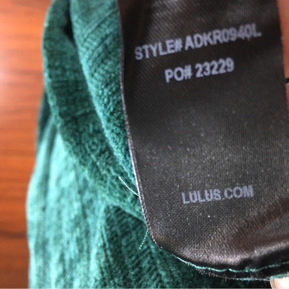 Lulu's NWT Green Sleeveless Velvet Maxi High Neck Open Back Dress XL - Picture 10 of 10